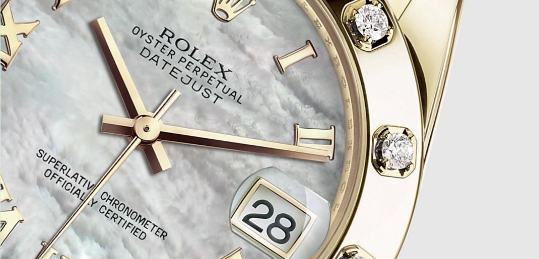 The luxury copy Rolex Pearlmaster 34 81318 watches are made from yellow gold and decorated with diamonds.