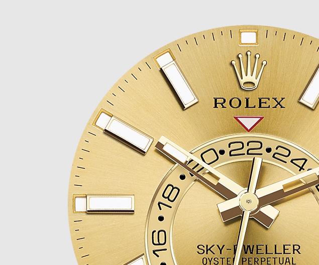 The 42 mm copy Rolex Sky-Dweller 326938 watches have champagne dials.